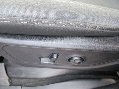 Used 2021 RAM 1500 Big Horn AWD/4WD image 26