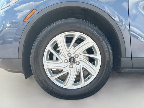 Used 2022 Lincoln Corsair Standard image 40