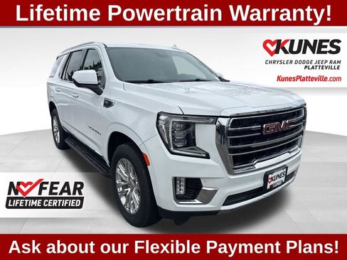 Used 2024 GMC Yukon SLT AWD/4WD image 1