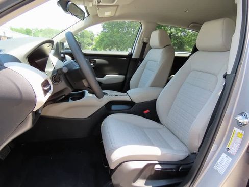 New 2026 Honda HR-V LX image 12