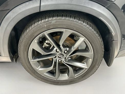 Used 2019 INFINITI QX50 Essential w/ Sensory Package FWD image 33