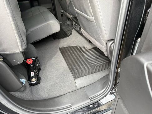 Used 2025 Chevrolet Silverado 1500 Custom RWD image 26