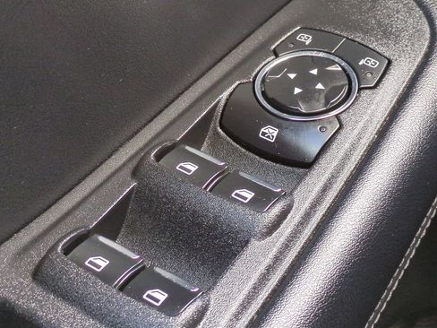 Certified 2023 Ford Edge SEL image 23