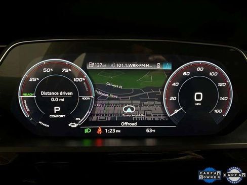 Used 2022 Audi e-tron Premium Plus w/ Premium Plus Package image 9