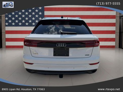 Used 2019 Audi Q8 Premium w/ Convenience Package AWD/4WD image 7