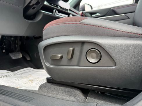 New 2026 Chevrolet Equinox RS AWD/4WD image 30
