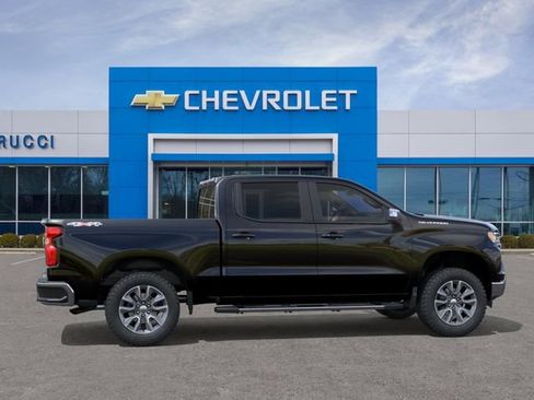 New 2026 Chevrolet Silverado 1500 LT w/ Protection Package AWD/4WD image 5