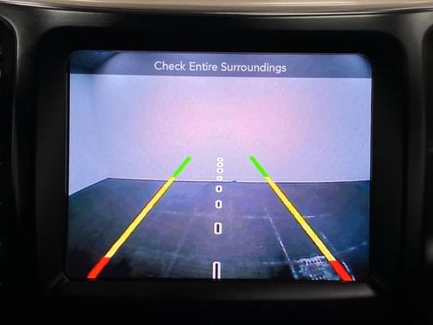 Used 2016 Jeep Cherokee Latitude w/ Cold Weather Group image 21