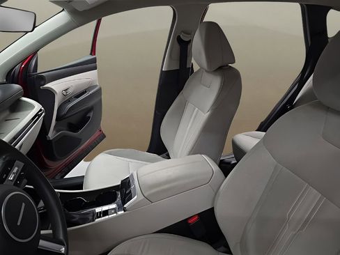 Used 2025 Hyundai Tucson SEL image 13