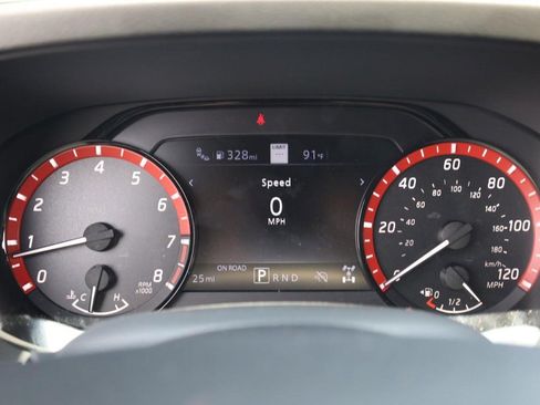 New 2026 Nissan Frontier PRO-4X w/ Pro Premium Package AWD/4WD image 10