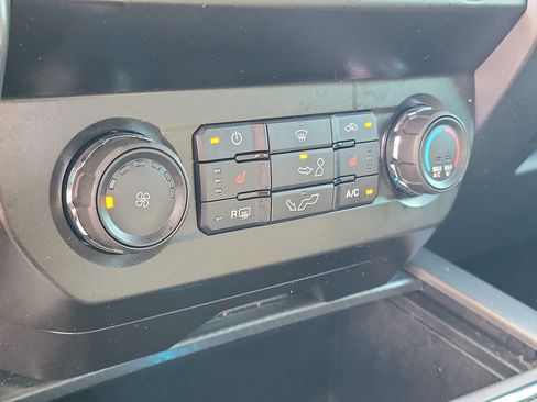 Used 2019 Ford F150 XLT w/ Equipment Group 302A Luxury image 26