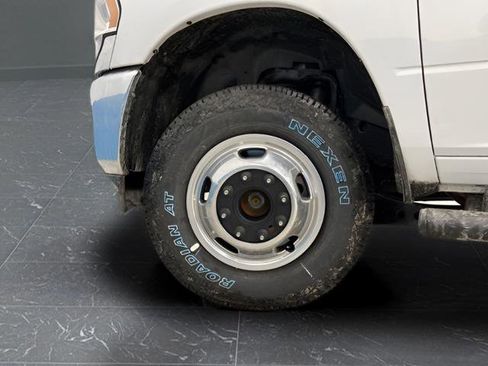 New 2024 RAM 3500 Tradesman image 34