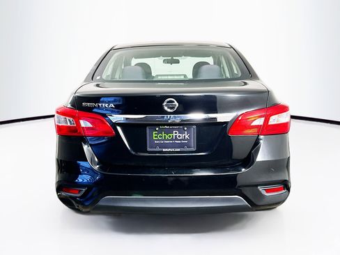 Used 2016 Nissan Sentra S FWD image 7