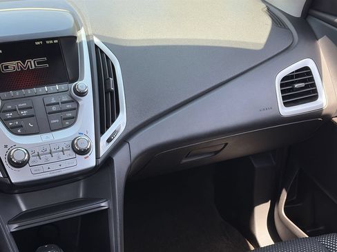 Used 2017 GMC Terrain SLE FWD image 15