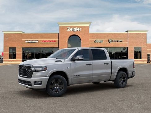 New 2026 RAM 1500 4x4 Crew Cab image 2