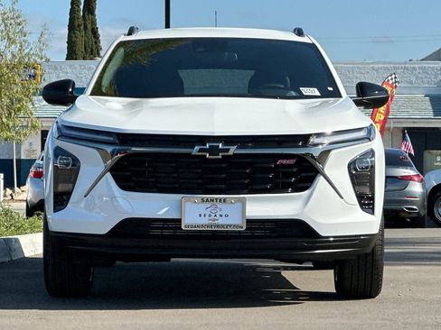 New 2026 Chevrolet Trax RS FWD image 9
