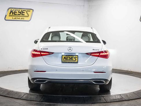 Used 2025 Mercedes-Benz C 300 4MATIC Sedan image 3