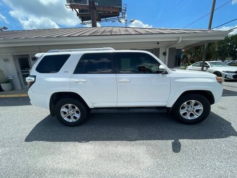 Used 2015 Toyota 4Runner SR5 Premium RWD image 6