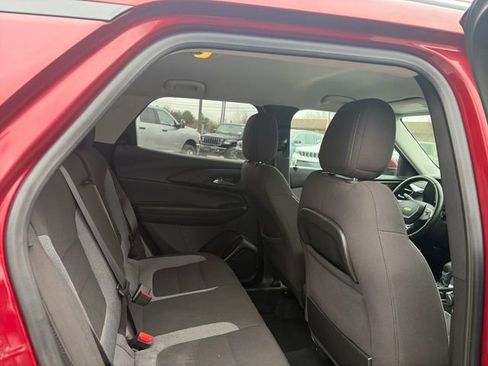 Used 2024 Chevrolet TrailBlazer LT w/ Convenience Package image 35