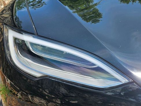 Used 2022 Tesla Model S AWD/4WD image 24