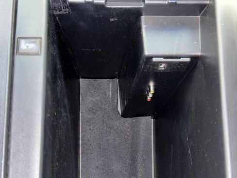 Used 2013 Nissan Armada SV image 26