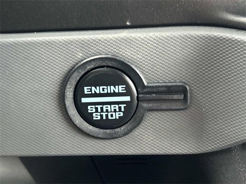 Certified 2023 Ford Bronco Black Diamond image 34