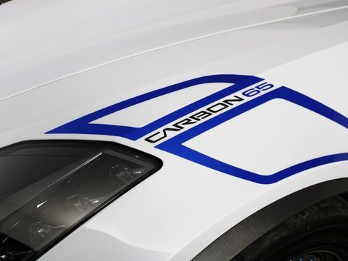 Used 2018 Chevrolet Corvette Z06 w/ Carbon 65 Edition image 15