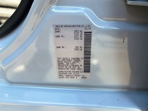 Used 2024 Nissan Altima 2.5 SR w/ SR Premium Package FWD image 33