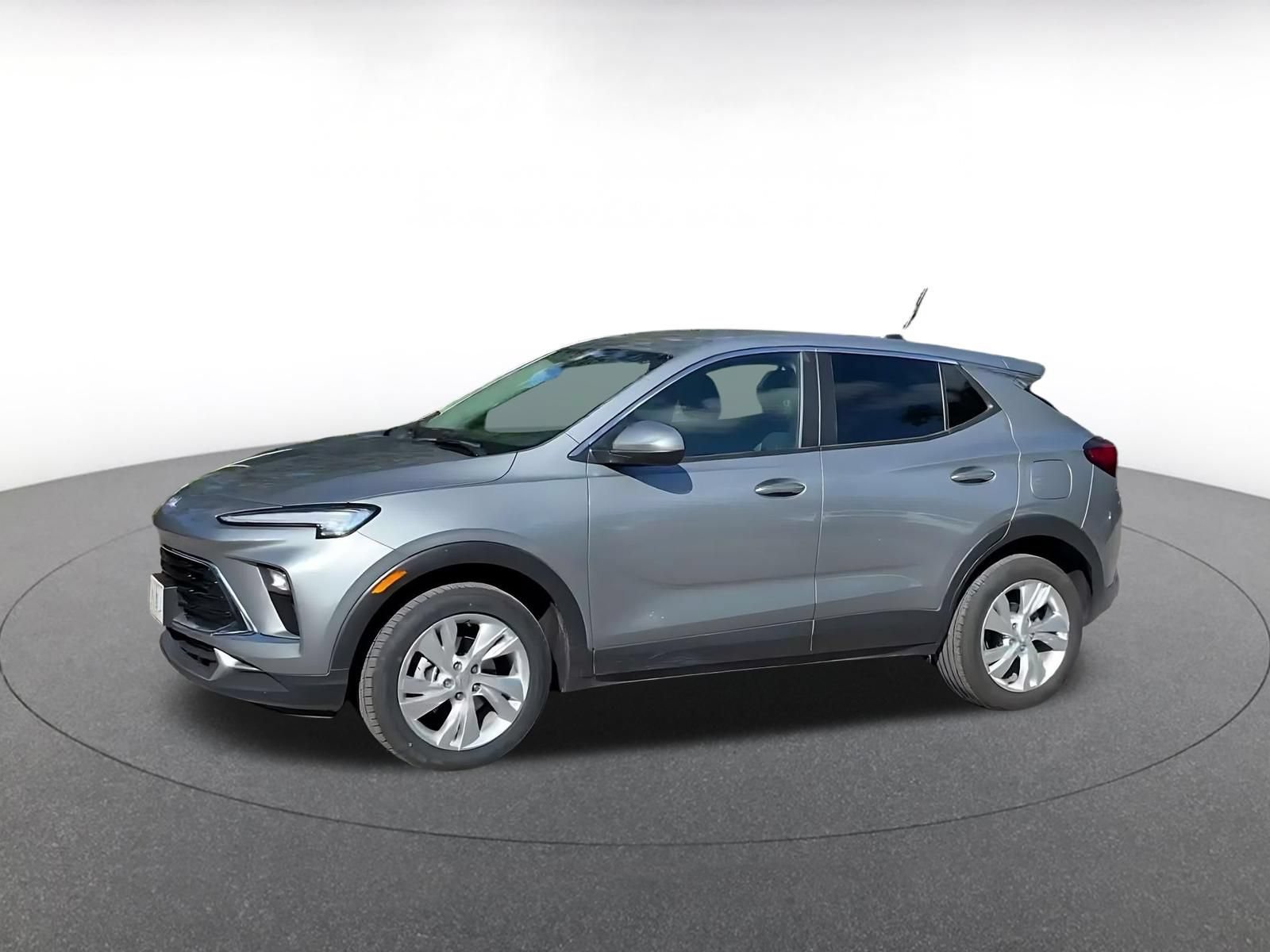 Used 2025 Buick Encore GX Preferred AWD/4WD image 7