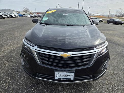 Used 2022 Chevrolet Equinox LT FWD image 2