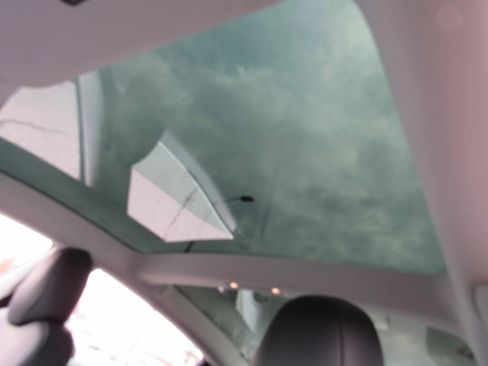 Used 2019 Tesla Model 3 Long Range image 11