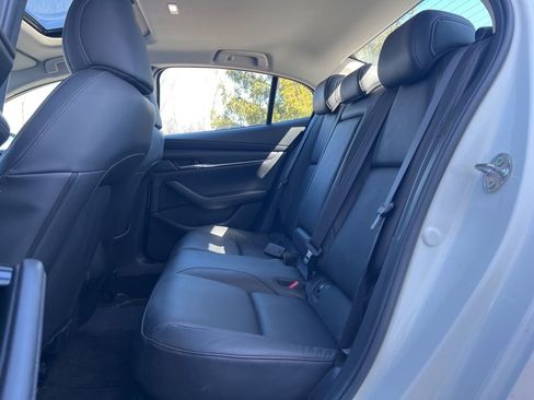 Used 2025 MAZDA MAZDA3 s image 28