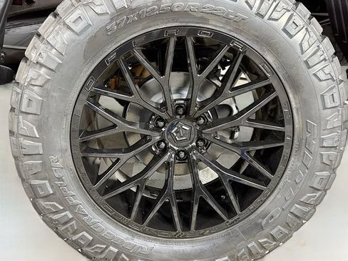 New 2025 Ford F150 Platinum w/ FX4 Off-Road Package image 32