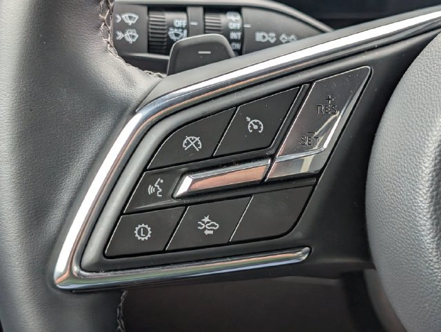 Used 2025 Buick Enclave Preferred FWD image 25