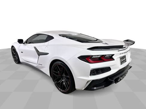 Used 2023 Chevrolet Corvette Z06 RWD image 6
