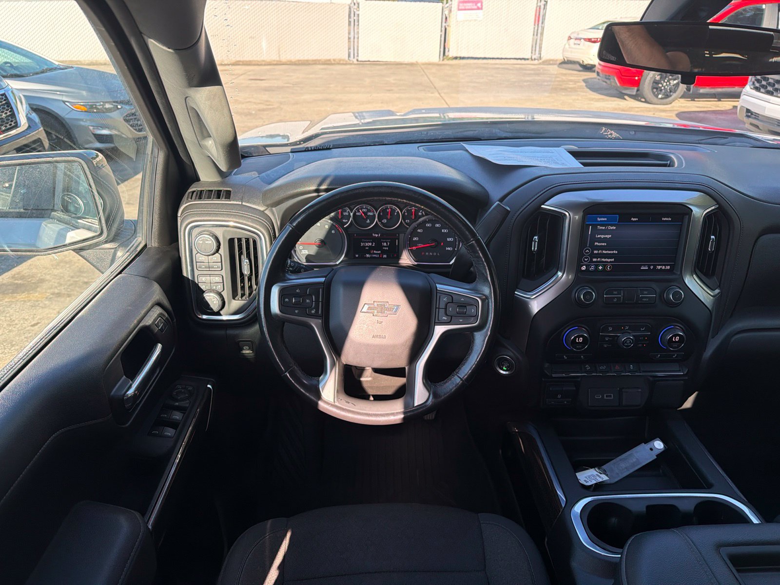 Used 2021 Chevrolet Silverado 1500 LT Trail Boss w/ Bed Protection Package AWD/4WD image 11