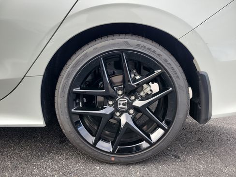 Used 2025 Honda Civic Sport image 8