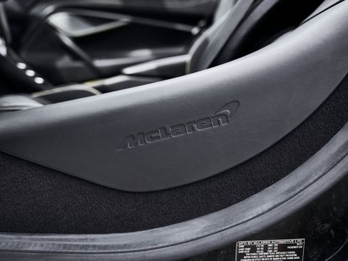 Used 2021 McLaren 720S Luxury RWD image 33
