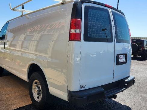 Used 2019 Chevrolet Express 2500 w/ Safety Package RWD image 5