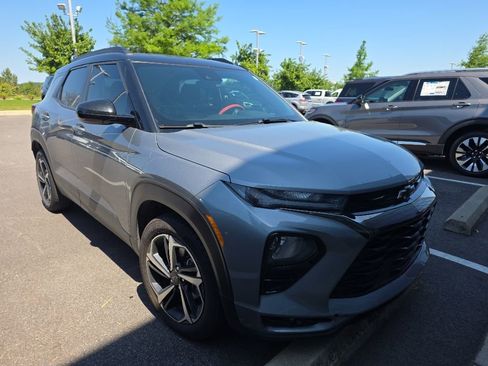 Used 2023 Chevrolet TrailBlazer RS FWD image 4