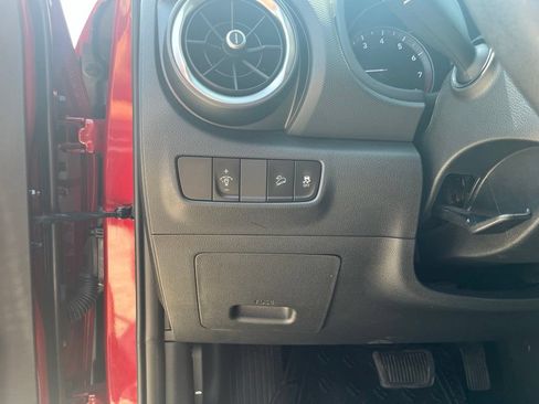 Used 2023 Hyundai Kona SEL FWD image 18