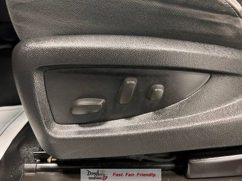 Used 2015 Chevrolet Silverado 1500 LT w/ LT Convenience Package image 27