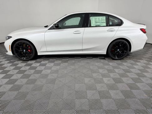 New 2026 BMW 330i xDrive Sedan w/ M Sport Package image 6