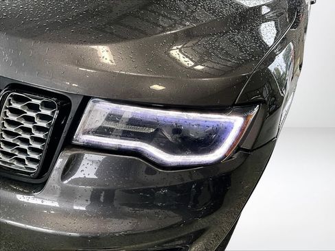 Used 2020 Jeep Grand Cherokee Altitude AWD/4WD image 28