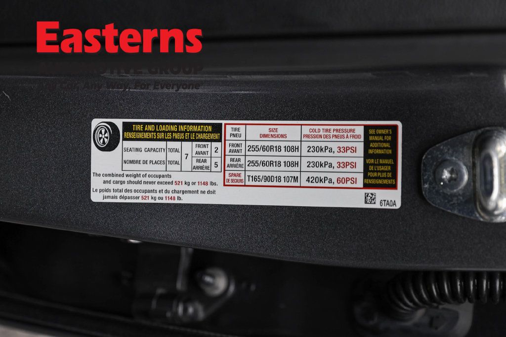 Used 2023 Nissan Pathfinder SV w/ SV Premium Package AWD/4WD image 39