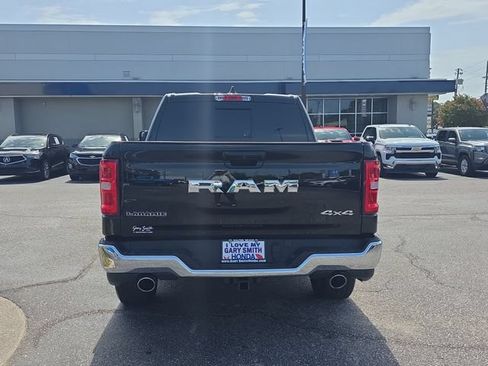 Used 2026 RAM 1500 Laramie AWD/4WD image 5