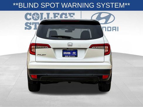 Used 2019 Honda Pilot LX image 9