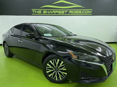 Used 2023 Nissan Altima 2.5 SV