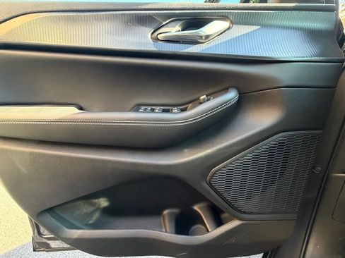 New 2025 Jeep Grand Cherokee L Laredo AWD/4WD image 25