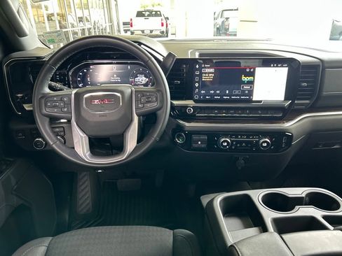 Used 2025 GMC Sierra 1500 Elevation w/ X31 Off-Road Package AWD/4WD image 13